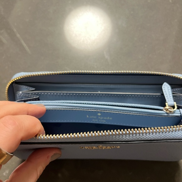 Kate Spade Wallet - Picture 3 of 5